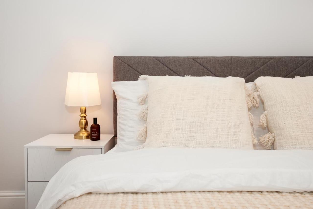 Excellent, Three Bedroom North London Apartment With Free Parking Eksteriør billede